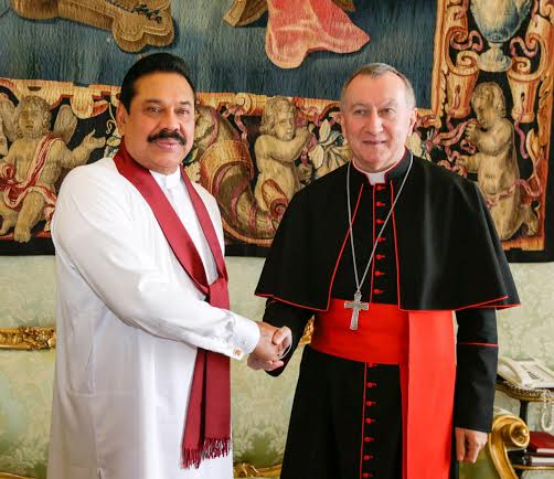 President meets His Holiness Pope Francis 1 e