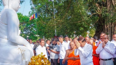 President at the Somawathiya Raja Maha Viharaya for  New Year