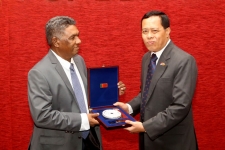 Indonesian National Resilience Institute delegation meets Defence Secretary