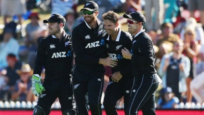 New Zealand beat Sri Lanka in 3rd ODI