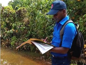 Navy assists Survey Department in mapping flood affected areas in Western Province