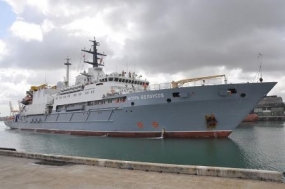 Russian Vessel   “Igor Belousov” arrives at the Colombo Port