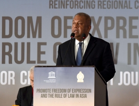 SL firmly committed to end impunity for crimes against journalists – Minister Samaraweera