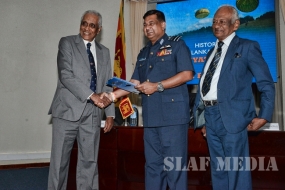 &quot;History of SLAF Diyatalawa and SLAF Regiment&quot; presented to CDS