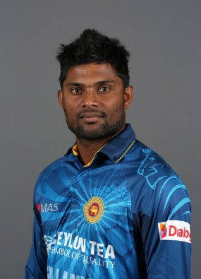 SL tour of NZ 2015:   Seekuge &amp; Dushmantha leaves for New Zealand
