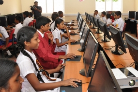 Indian High Commissioner inaugurates Addalaichenai Language Lab