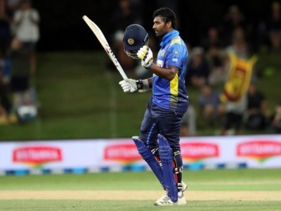 New Zealand pull off narrow win after Thisara Perera&#039;s 140